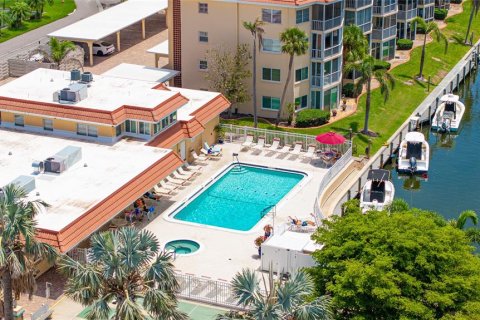 Condo in Sarasota, Florida, 2 bedrooms  № 1804038 - photo 26