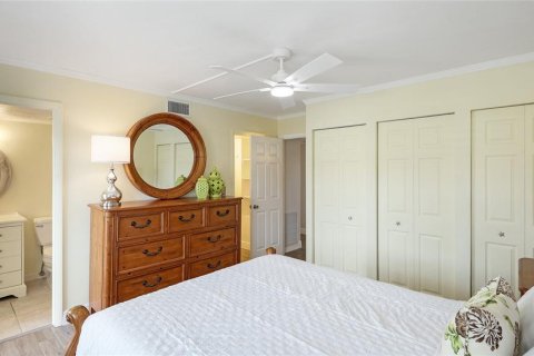 Condo in Sarasota, Florida, 2 bedrooms  № 1804038 - photo 18