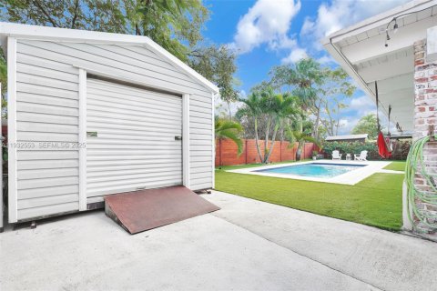 Купить виллу или дом в Майами, Флорида 3 спальни, 158.58м2, № 1991013 - фото 11