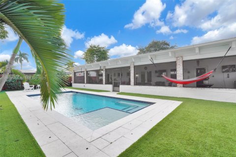 Купить виллу или дом в Майами, Флорида 3 спальни, 158.58м2, № 1991013 - фото 8