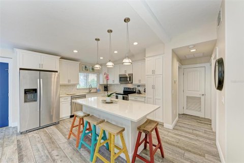 Casa en venta en Anna Maria, Florida, 4 dormitorios, 171.22 m2 № 1525677 - foto 3