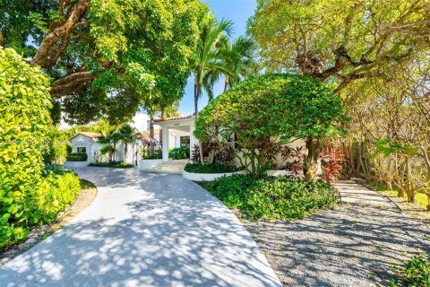 Casa en venta en Miami Beach, Florida, 4 dormitorios, 346.25 m2 № 1973625 - foto 1