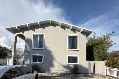 Apartment in Saint Pete Beach, Florida 1 bedroom, 65.03 sq.m. № 2381224 - photo 18