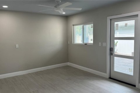 Apartment in Saint Pete Beach, Florida 1 bedroom, 65.03 sq.m. № 2381224 - photo 7