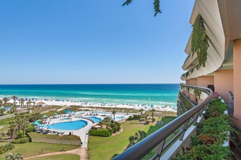 Condominio en venta en Miramar Beach, Florida, 2 dormitorios, 128.67 m2 № 561293 - foto 1