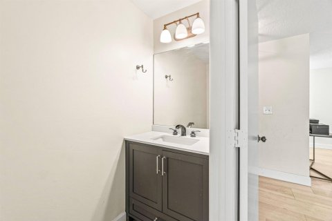 Touwnhouse à vendre à Weston, Floride: 2 chambres, 117.15 m2 № 2082238 - photo 14