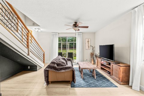 Touwnhouse à vendre à Weston, Floride: 2 chambres, 117.15 m2 № 2082238 - photo 11