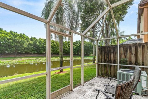 Touwnhouse à vendre à Weston, Floride: 2 chambres, 117.15 m2 № 2082238 - photo 30