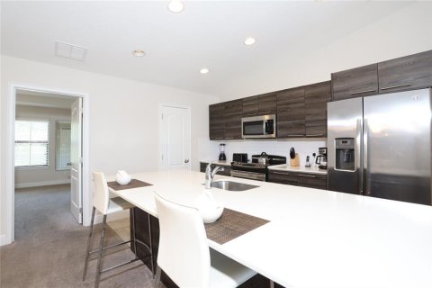 Townhouse in Haines City, Florida 2 bedrooms, 133.41 sq.m. № 1841661 - photo 26