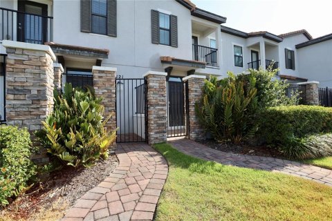 Townhouse in Haines City, Florida 2 bedrooms, 133.41 sq.m. № 1841661 - photo 2
