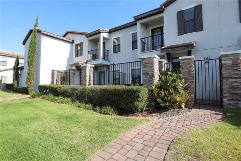 Townhouse in Haines City, Florida 2 bedrooms, 133.41 sq.m. № 1841661 - photo 3