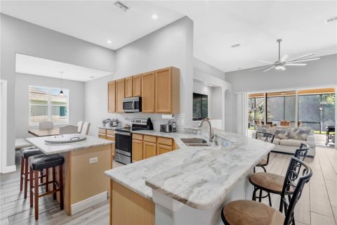 Casa en venta en Wesley Chapel, Florida, 4 dormitorios, 200.85 m2 № 2380964 - foto 6