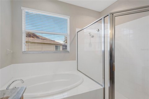 Casa en venta en Wesley Chapel, Florida, 4 dormitorios, 200.85 m2 № 2380964 - foto 16