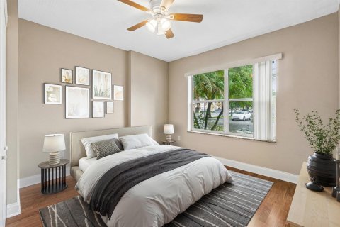 Condo in Coconut Creek, Florida, 2 bedrooms № 2261385 - photo 4