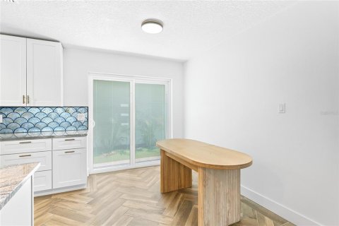 Casa en venta en Palmetto, Florida, 2 dormitorios, 153.29 m2 № 2200327 - foto 11