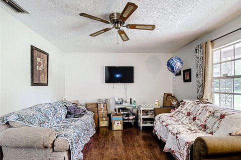 Casa en venta en Ocala, Florida, 3 dormitorios, 165.74 m2 № 1870761 - foto 9