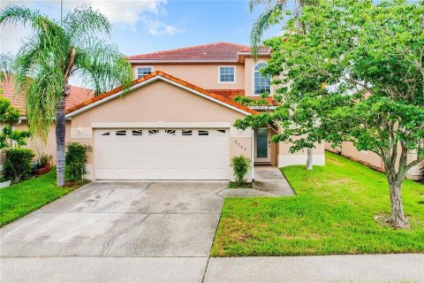 House in Orlando, Florida 4 bedrooms, 268.58 sq.m. № 2102298 - photo 6