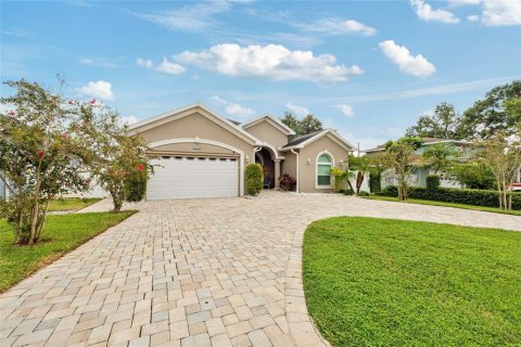 Villa ou maison à vendre à Tampa, Floride: 3 chambres, 217.58 m2 № 1914719 - photo 3