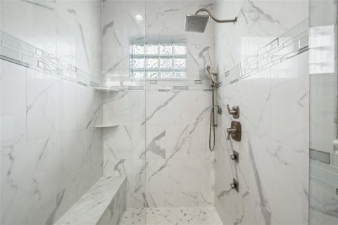 Villa ou maison à vendre à Tampa, Floride: 3 chambres, 217.58 m2 № 1914719 - photo 22