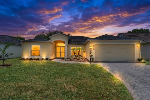 Villa ou maison à vendre à Lakeland, Floride: 3 chambres, 172.52 m2 № 2107372 - photo 2