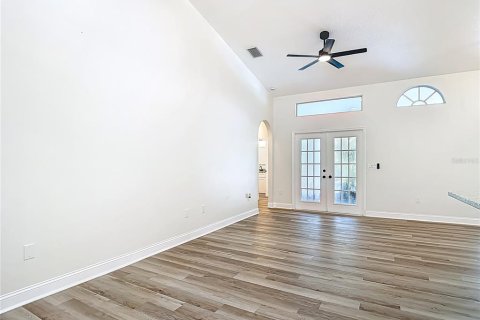 Casa en venta en New Port Richey, Florida, 4 dormitorios, 215.63 m2 № 1911866 - foto 27