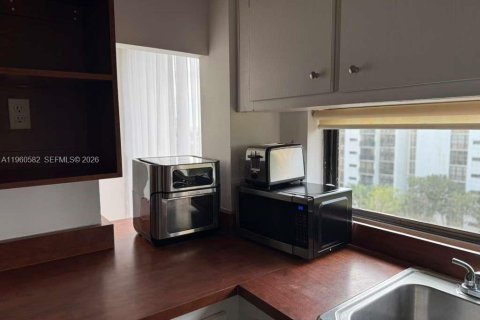 Снять в аренду кондоминиум в Санни-Айлс-Бич, Флорида 2 спальни, 83.05м2, № 2031194 - фото 6