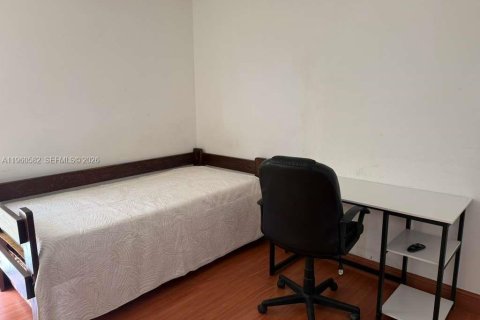 Снять в аренду кондоминиум в Санни-Айлс-Бич, Флорида 2 спальни, 83.05м2, № 2031194 - фото 9