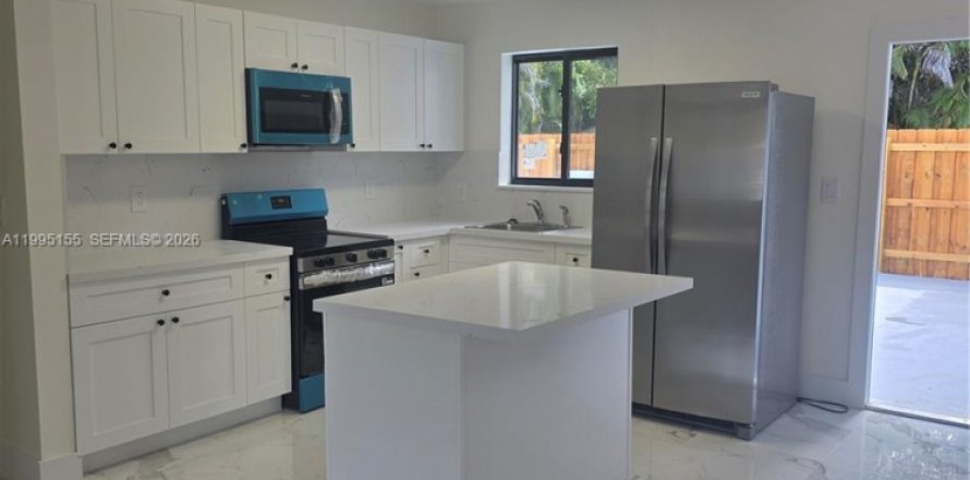 Villa ou maison à Miami, Floride 3 chambres, 167.41 m2 № 2060717