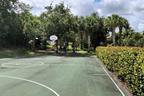 Townhouse in Stuart, Florida 3 bedrooms, 146.32 sq.m. № 2190483 - photo 23