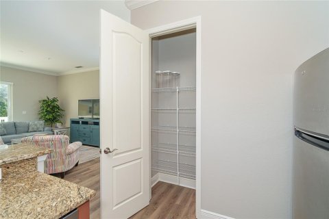 Купить кондоминиум в Венеция, Флорида 8 комнат, 164.9м2, № 2122102 - фото 12