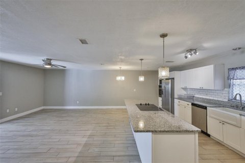 Купить виллу или дом в Ларго, Флорида 3 комнаты, 138.24м2, № 1769870 - фото 4