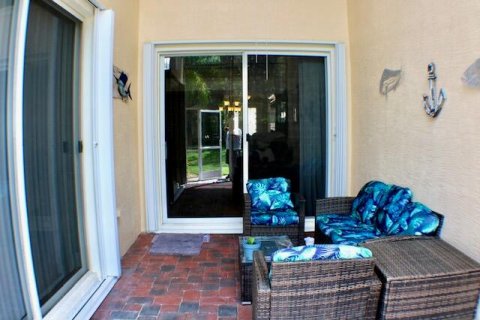 Townhouse in Palm City, Florida 3 bedrooms, 255.48 sq.m. № 2315528 - photo 18