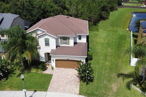 Casa en alquiler en Orlando, Florida, 4 dormitorios, 288.28 m2 № 1865866 - foto 1