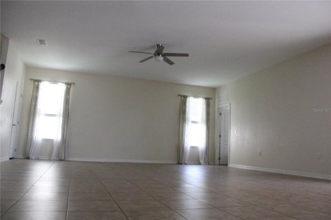 Casa en alquiler en Orlando, Florida, 4 dormitorios, 288.28 m2 № 1865866 - foto 16