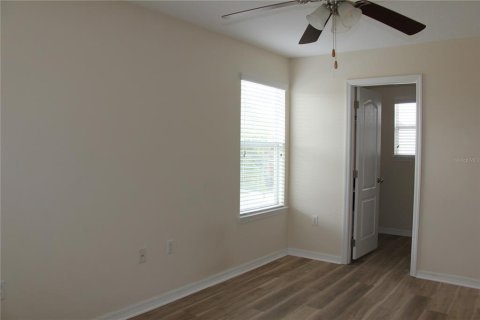 Casa en alquiler en Orlando, Florida, 4 dormitorios, 288.28 m2 № 1865866 - foto 4