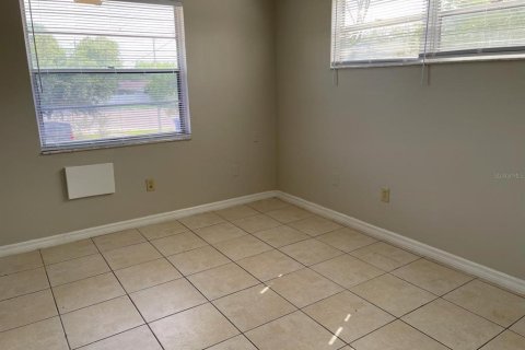 Townhouse in Kissimmee, Florida 2 bedrooms, 90.86 sq.m. № 2233725 - photo 4