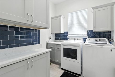 Купить виллу или дом в Клируотер, Флорида 10 комнат, 301.93м2, № 1844403 - фото 20