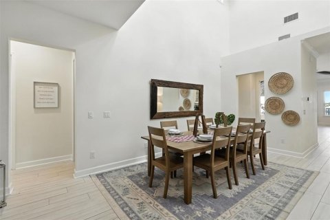 Купить виллу или дом в Клируотер, Флорида 10 комнат, 301.93м2, № 1844403 - фото 9