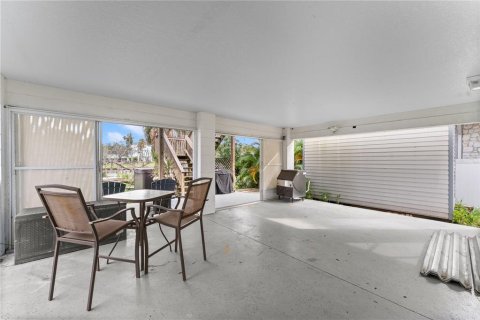 Villa ou maison à vendre à New Port Richey, Floride: 2 chambres, 98.29 m2 № 2416316 - photo 28