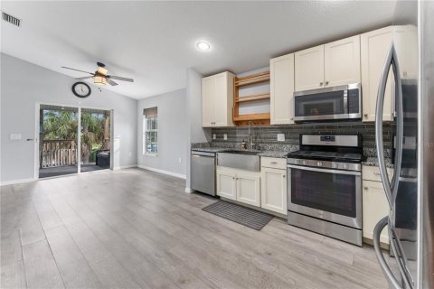Villa ou maison à vendre à New Port Richey, Floride: 2 chambres, 98.29 m2 № 2416316 - photo 10