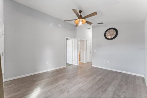 Villa ou maison à vendre à New Port Richey, Floride: 2 chambres, 98.29 m2 № 2416316 - photo 7