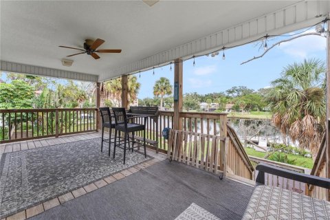Villa ou maison à vendre à New Port Richey, Floride: 2 chambres, 98.29 m2 № 2416316 - photo 24
