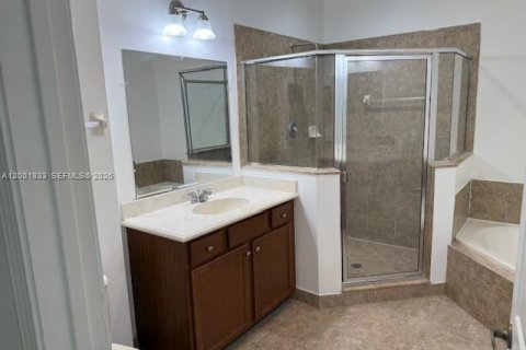 Купить таунхаус в Бойнтон-Бич, Флорида 3 спальни, 184.69м2, № 2067933 - фото 12