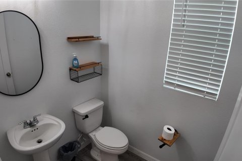 House in Kissimmee, Florida 4 bedrooms, 256.78 sq.m. № 2258662 - photo 8