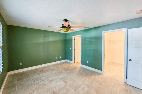 House in Palm Coast, Florida 3 bedrooms, 162.67 sq.m. № 1870294 - photo 18