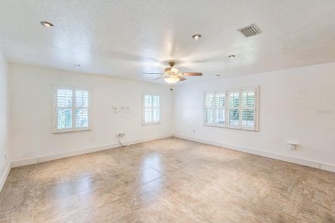 House in Palm Coast, Florida 3 bedrooms, 162.67 sq.m. № 1870294 - photo 14