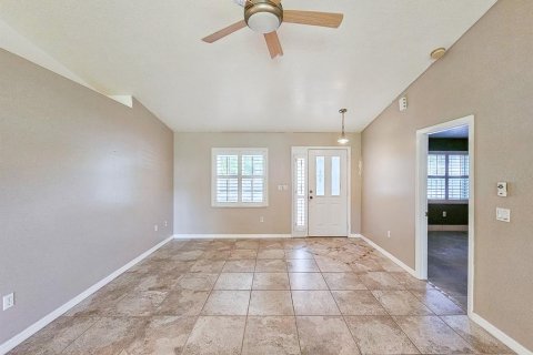 House in Palm Coast, Florida 3 bedrooms, 162.67 sq.m. № 1870294 - photo 6