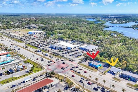 Commercial property in Nokomis, Florida 167.13 sq.m. № 1723866 - photo 3