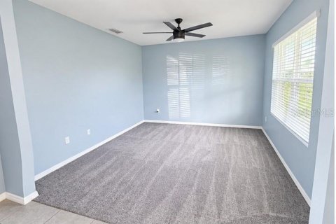 Casa en venta en Palmetto, Florida, 5 dormitorios, 243.03 m2 № 2342467 - foto 4