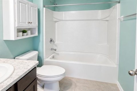 Casa en venta en Palmetto, Florida, 5 dormitorios, 243.03 m2 № 2342467 - foto 9